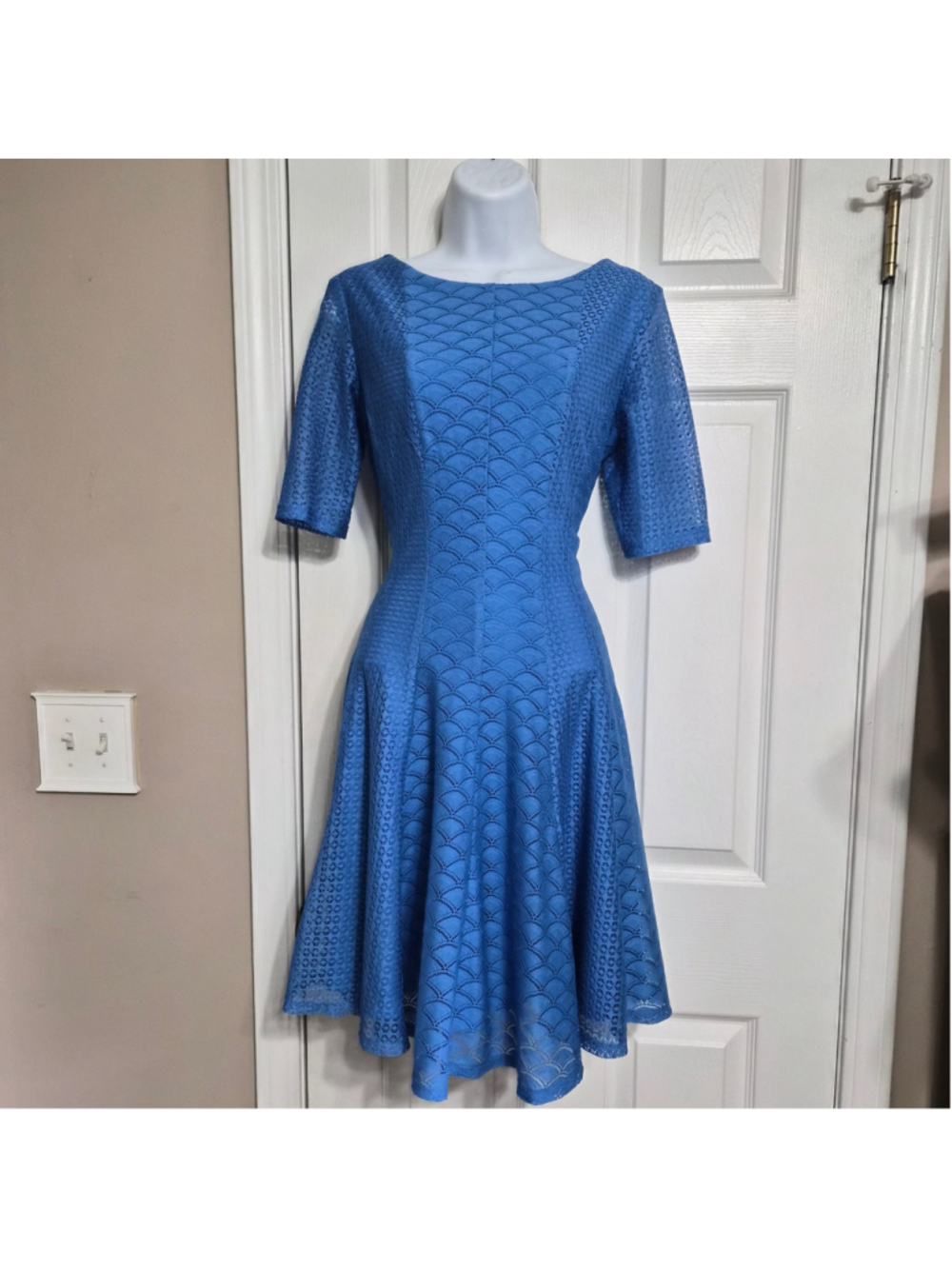 Danny and Nicole Women's Blue Fit and Flare Dress Size 4